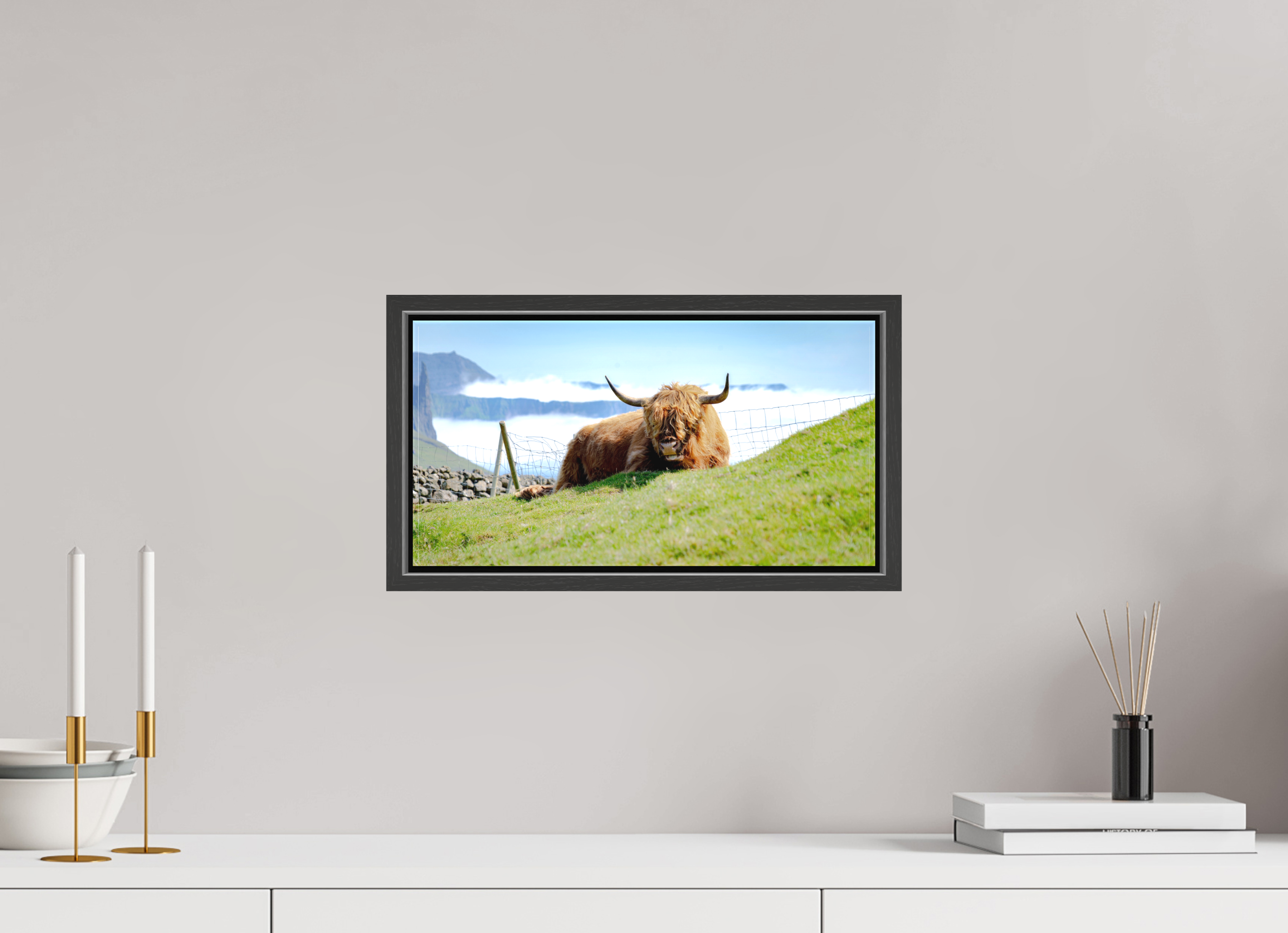 38.6 x 20 cm, Canvas Highland Cow of the Faroe Islands