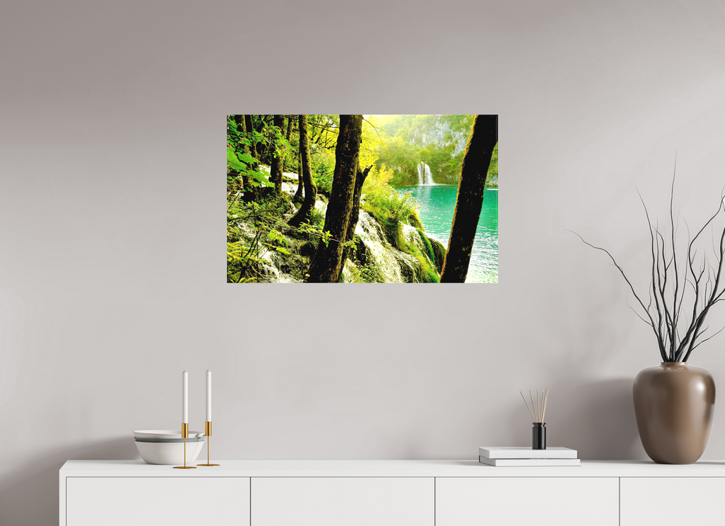 81.2 x 50 cm, Matte Canvas on Stretcher Frame Emerald Cascades
