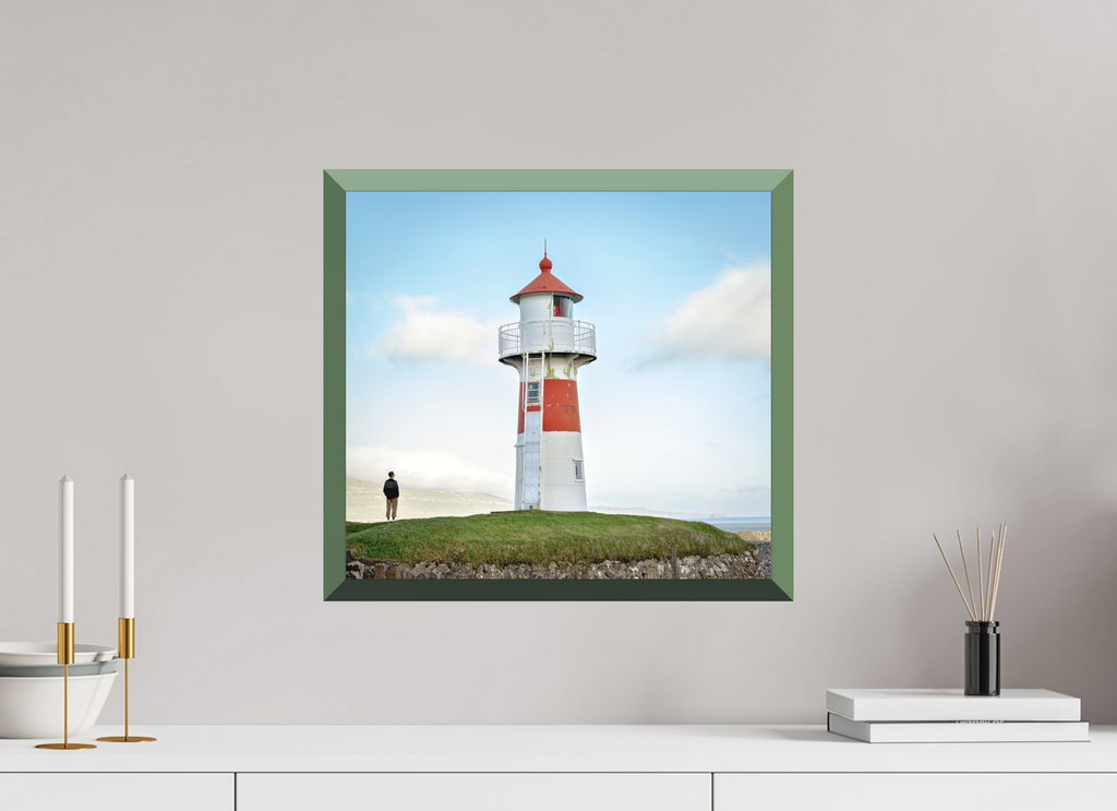 43.8 x 40 cm, Whitewall Design Edition Edge of the Horizon