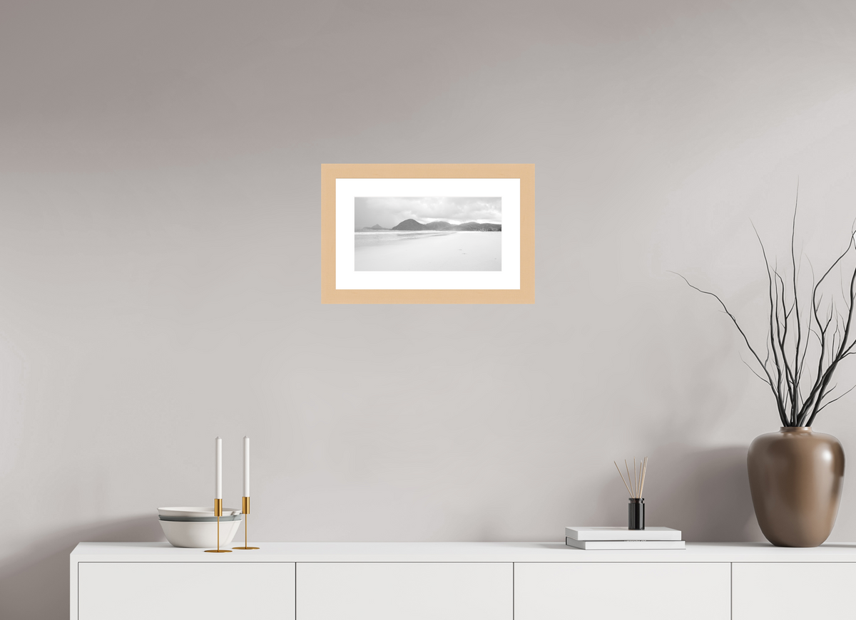 38.7 x 20 cm, Hamburg 40 mm with Frame Untamed Shores in Lombok - Indonesia