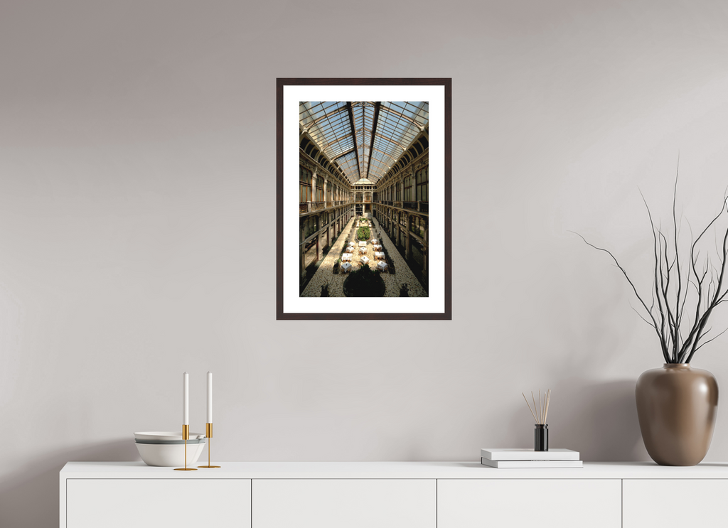 40 x 60 cm, Baryta Prestige II with Matte Float Glass Beneath the Glass Vault