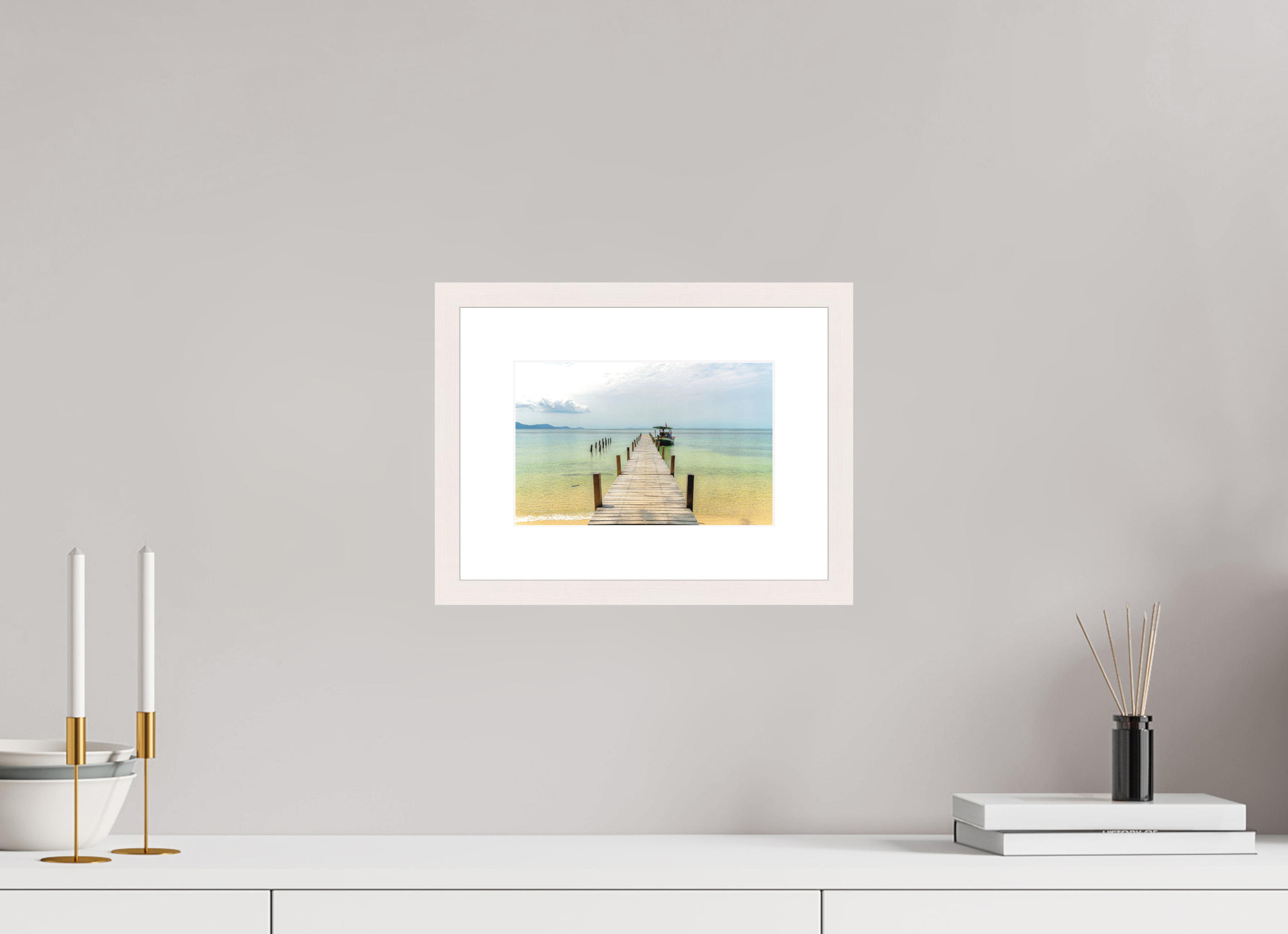 23.2 x 15 cm, Solid Wood Frame with Passe Partout Starfish Shores, Phú Quốc, Vietnam