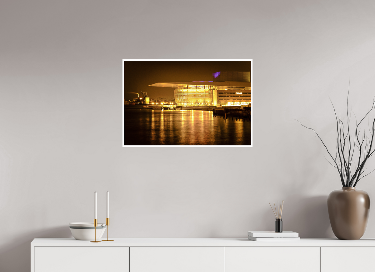 75 x 50 cm, Fujiflex High Gloss with 1 cm Border Operaen at Night