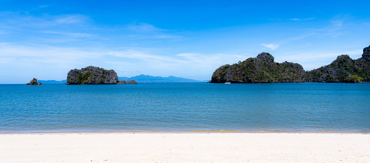 Tanjung Rhu Beach in Langkawi – Malaysia – ELSEWHERE