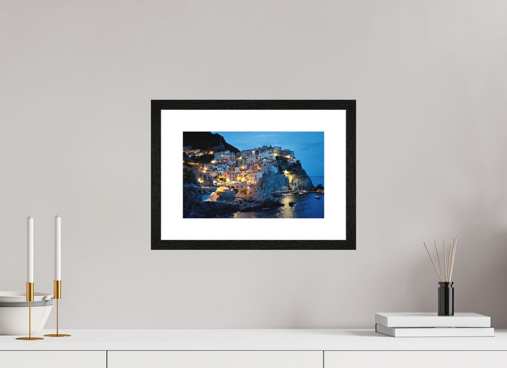32 x 20 cm, Smooth Natural Paper Print with Frame Manarola Harbour