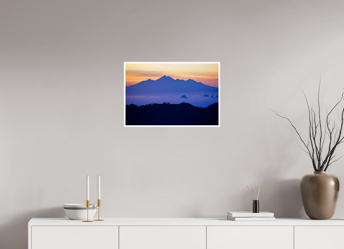 60 x 40 cm, Fujiflex High Gloss with 1 cm Border Mount Agung at Sunrise - Bali - Indonesia
