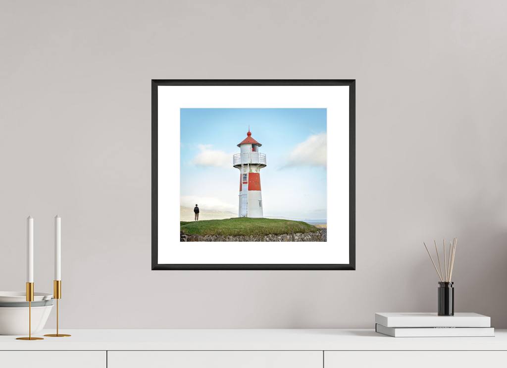 32.9 x 30 cm, Changeable Magnetic Frame - Hahnemühle Fineart Pearl Edge of the Horizon