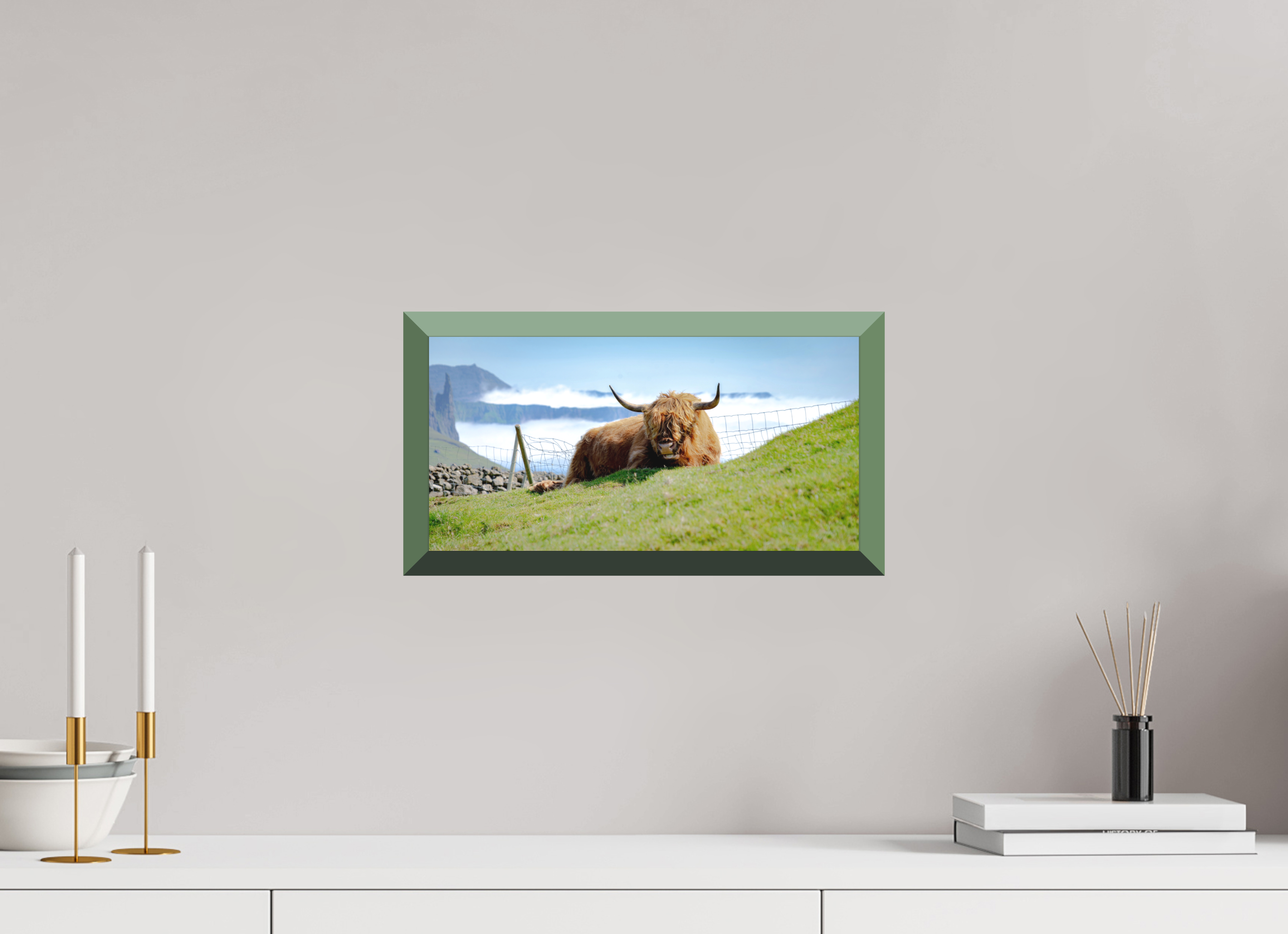 38.6 x 20 cm, Whitewall Design Edition Highland Cow of the Faroe Islands