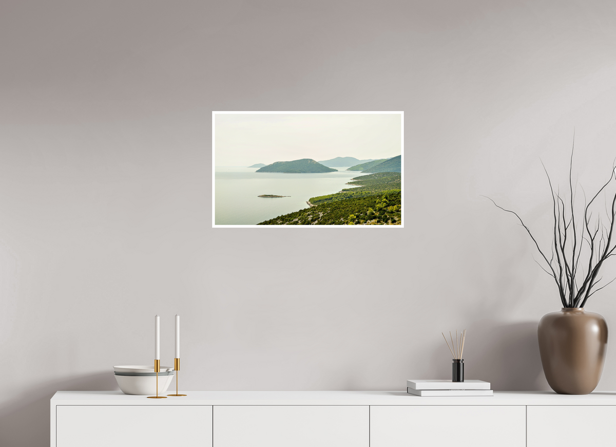 67.1 x 40 cm, Fujiflex High Gloss with 1 cm Border Floating Islands - Croatia