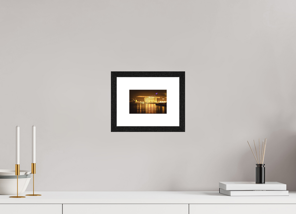 15 x 10 cm, Smooth Natural Paper Print with Frame Operaen at Night