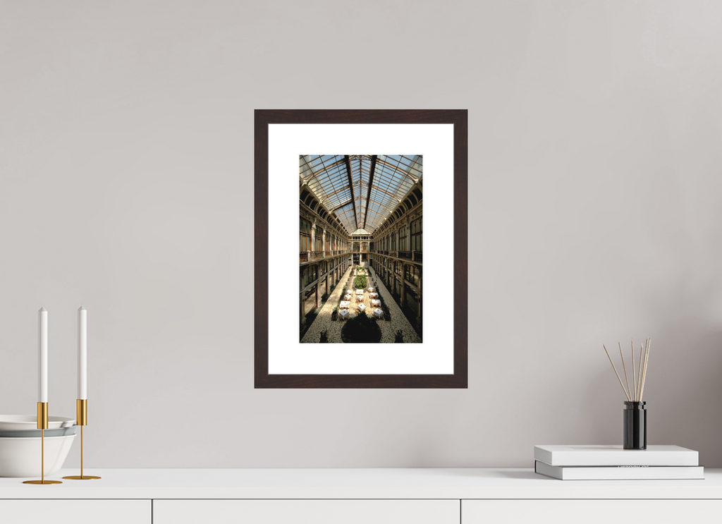 20 x 30 cm, Baryta Prestige II with Matte Float Glass Beneath the Glass Vault